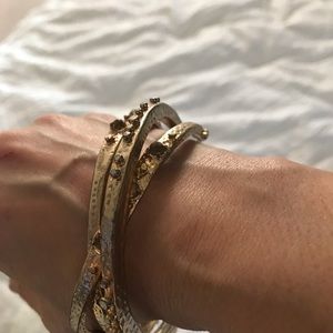 Gold tone bracelet